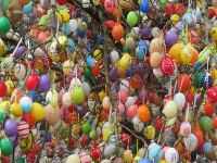 Kéthely, húsvéti tojásfa, 9000 hímestojással